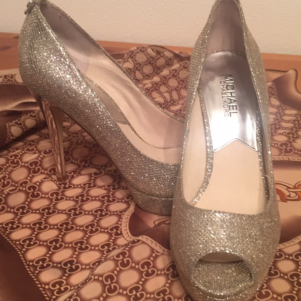 Michael Kors Platinum Glitter Peep Toe Heels